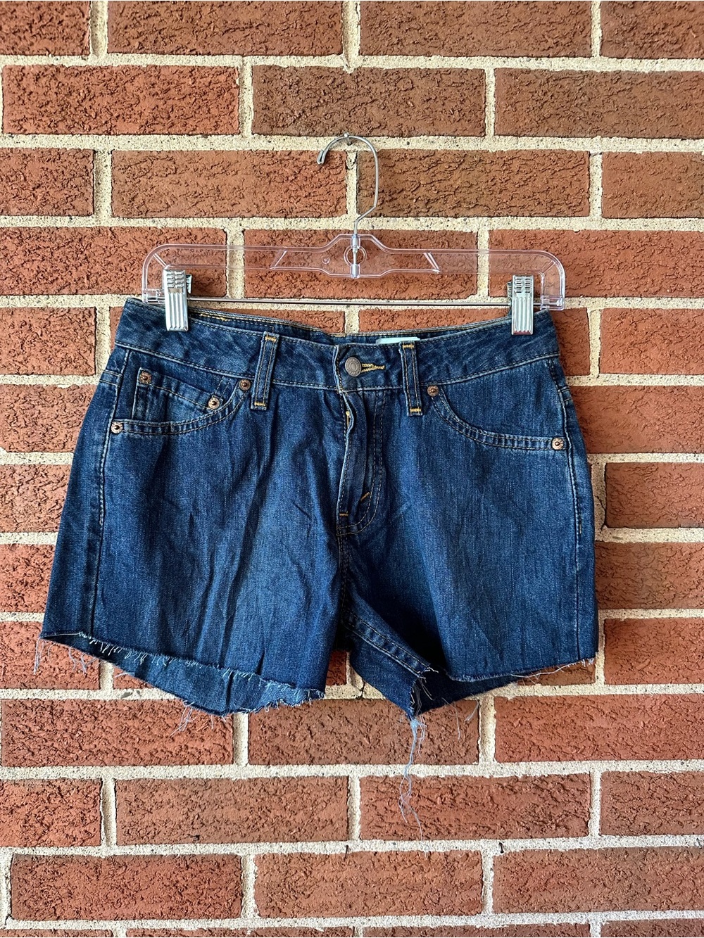 Levi's 505 Women’s Blue Medium Wash Denim Cut-Off Shorts, Size 2 Waist 28